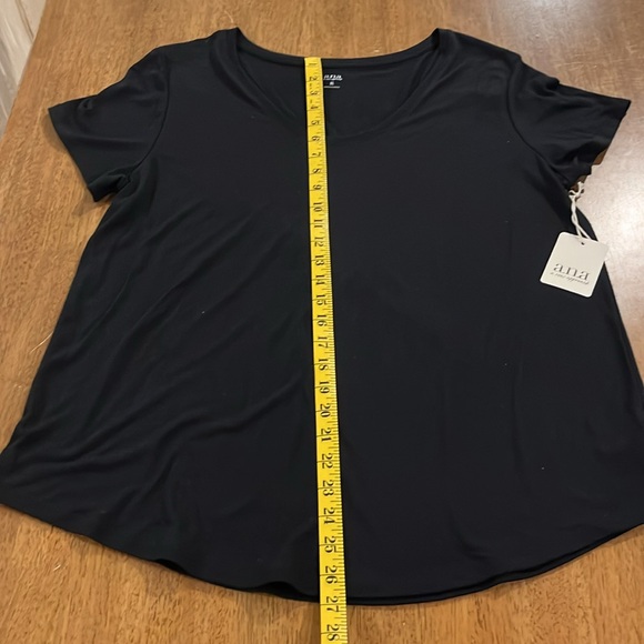 New woman’s extra large top - Picture 3 of 6